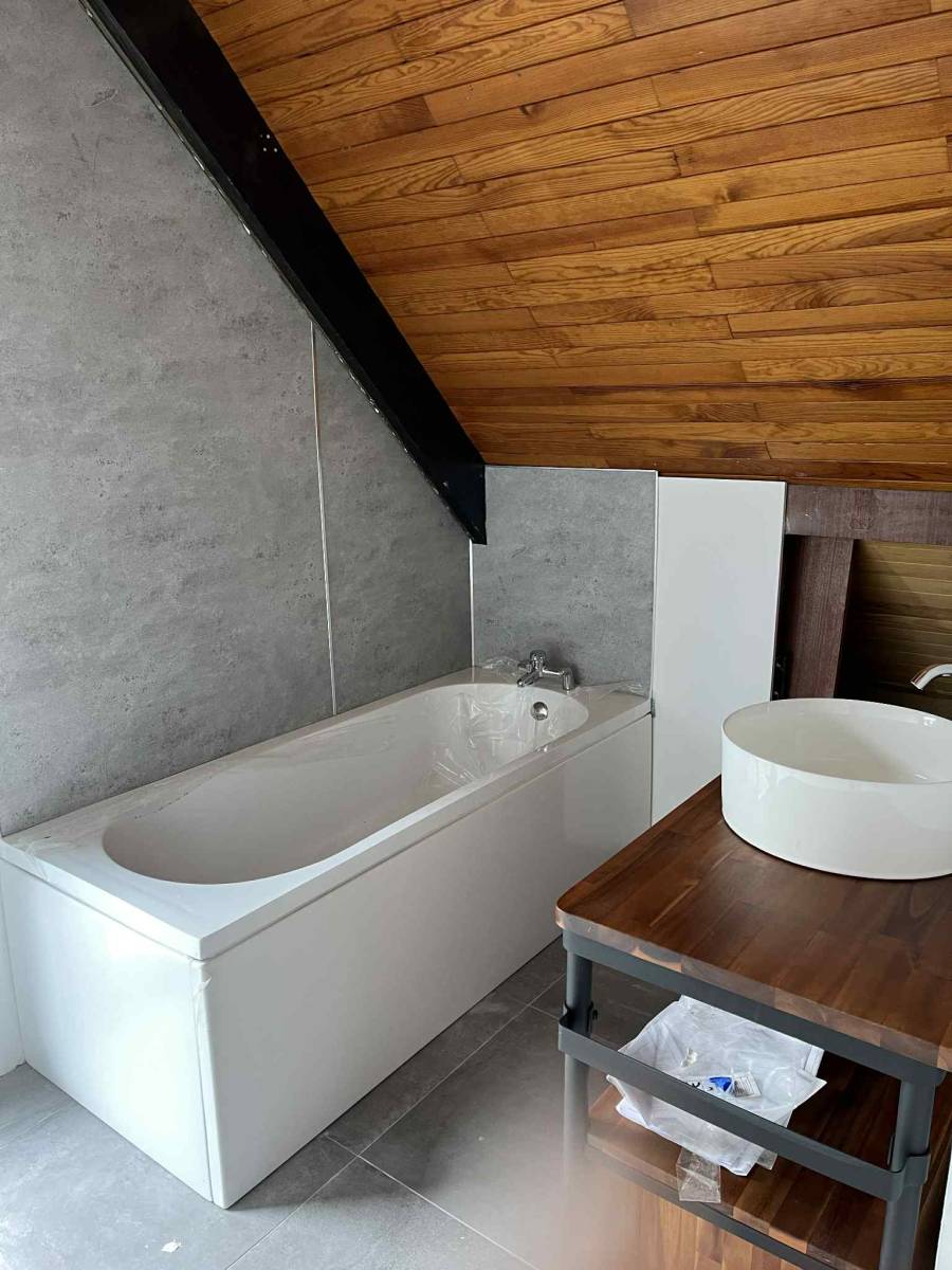 Réalisation de petits travaux d'électricité pour un appartement à La Teste-de-Buch