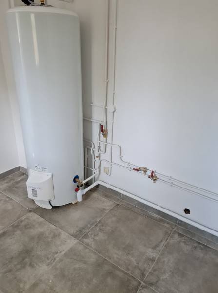 faire appel à un plombier près de chez moi sur le Bassin d’Arcachon à La Teste de Buch pour installation de chauffe-eau thermodynamique