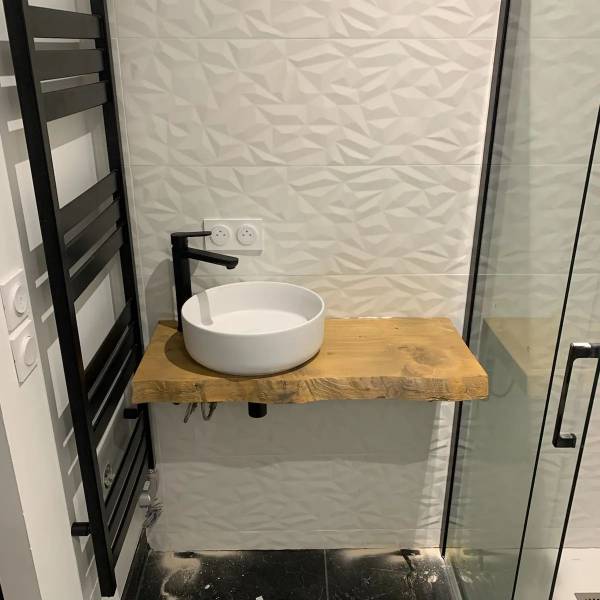 Rénovation salle de bain avec remplacement meuble et vasque à Gujan-Mestras